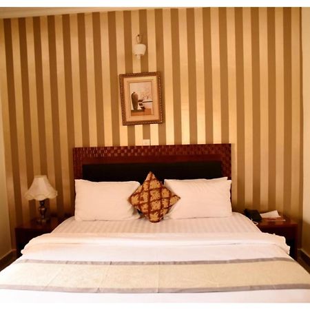 Royalton Hotels アブジャ エクステリア 写真