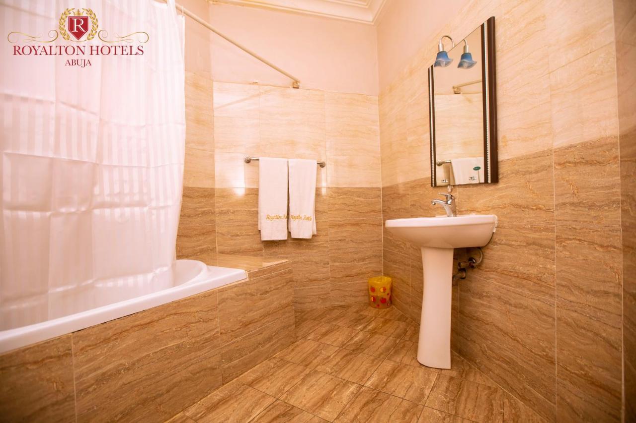 Royalton Hotels アブジャ エクステリア 写真