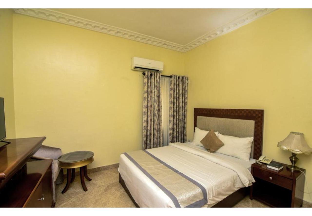 Royalton Hotels アブジャ エクステリア 写真